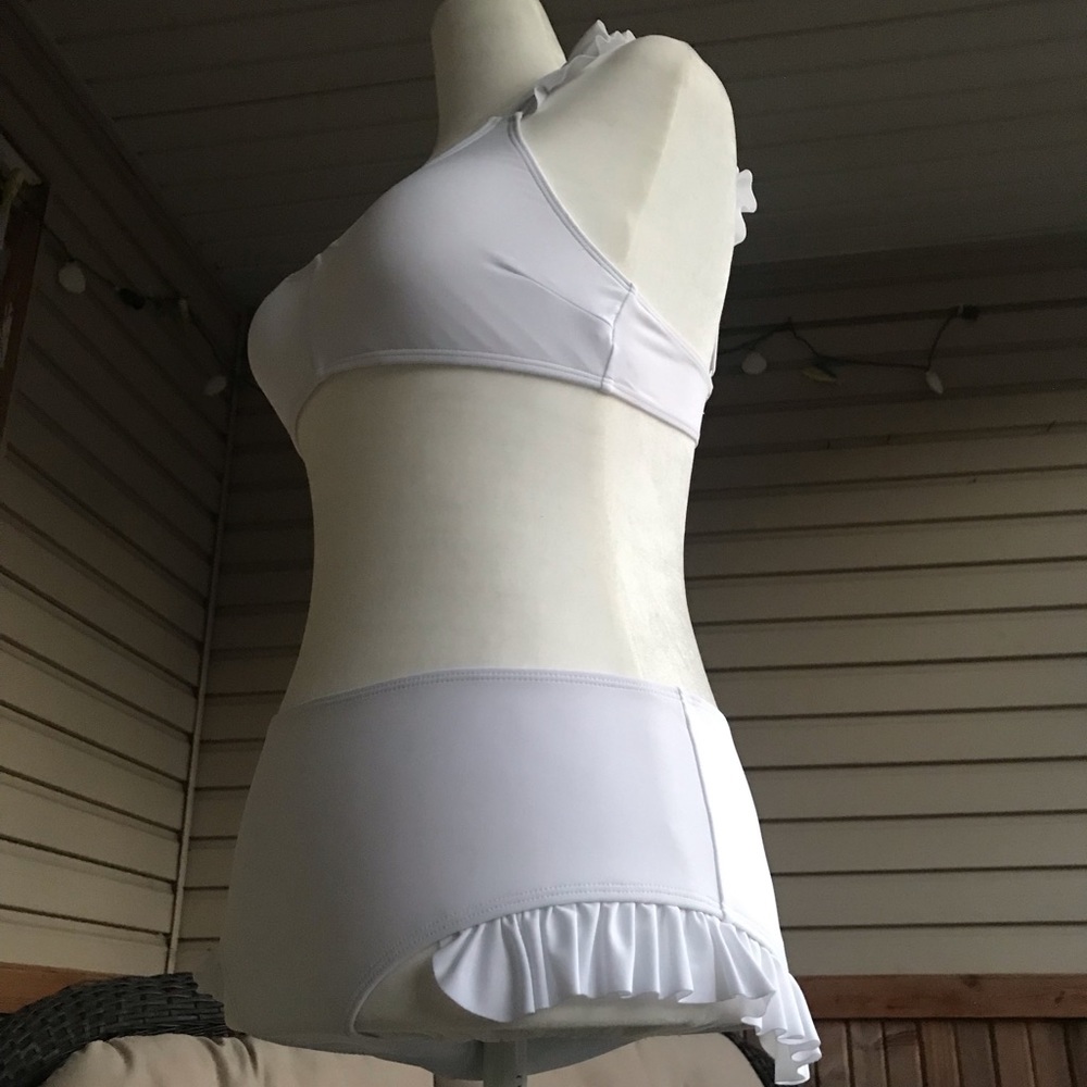 NWOT 2-pc Ruffle Bikini (set) - Picture 8 of 12